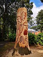 The wildlife totem pole, carved out of the large beech tree at the entrance to the park. Sadly the beech tree died in the summer of 2018